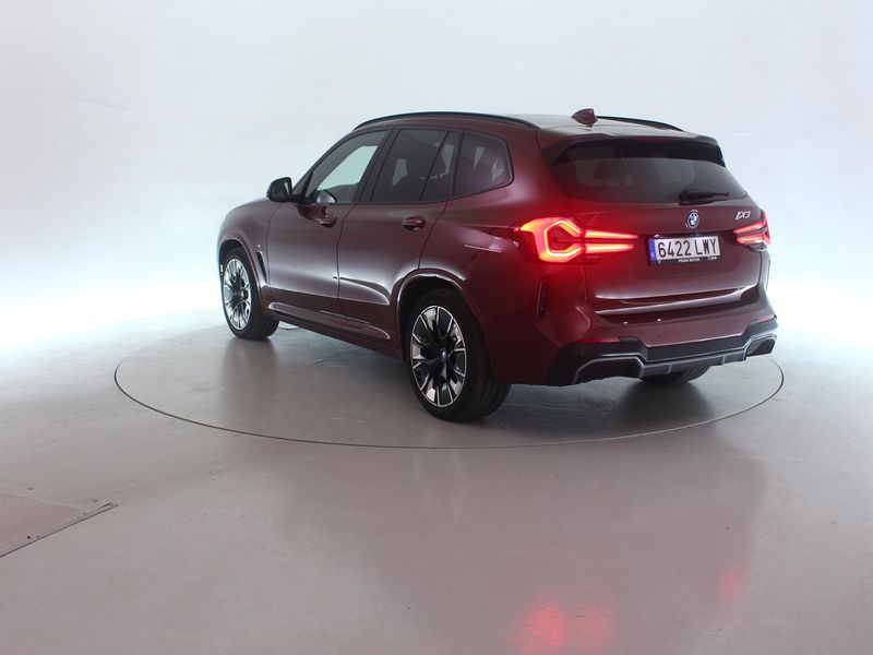 BMW iX3 electric drive 210 kW Impressive — zdjęcie 3