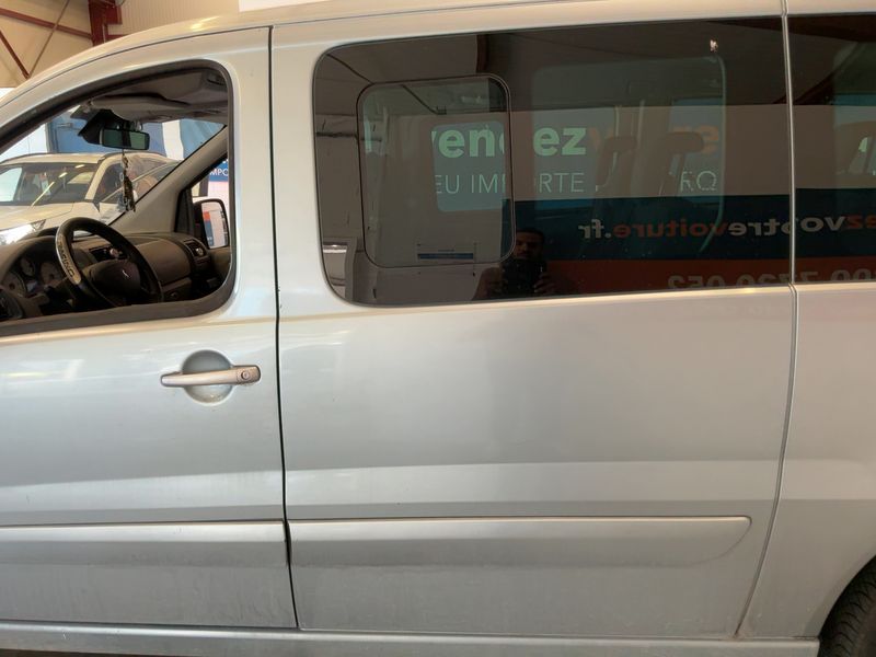 Peugeot Expert 2.0 HDi L2H1 Premium — zdjęcie 4