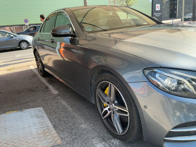 Mercedes-Benz E-Klasse E 350 d AMG Line — zdjęcie 8