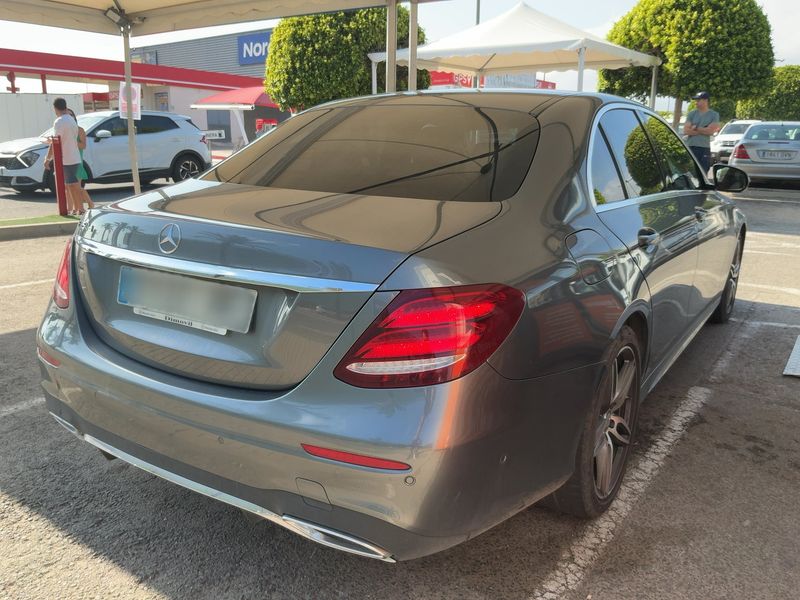 Mercedes-Benz E-Klasse E 350 d AMG Line — zdjęcie 6