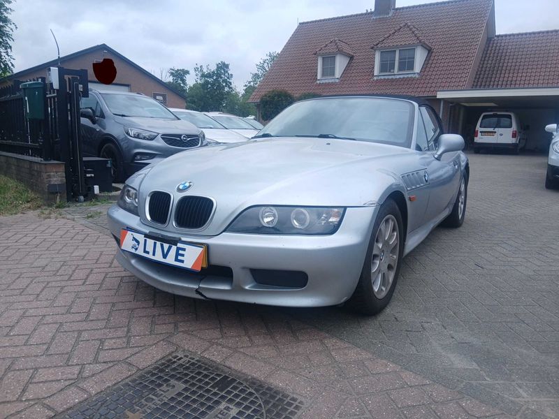 BMW Z3 1.8