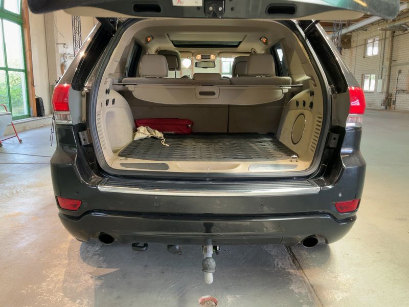 Jeep Grand Cherokee 3.0 CRD Overland — zdjęcie 10