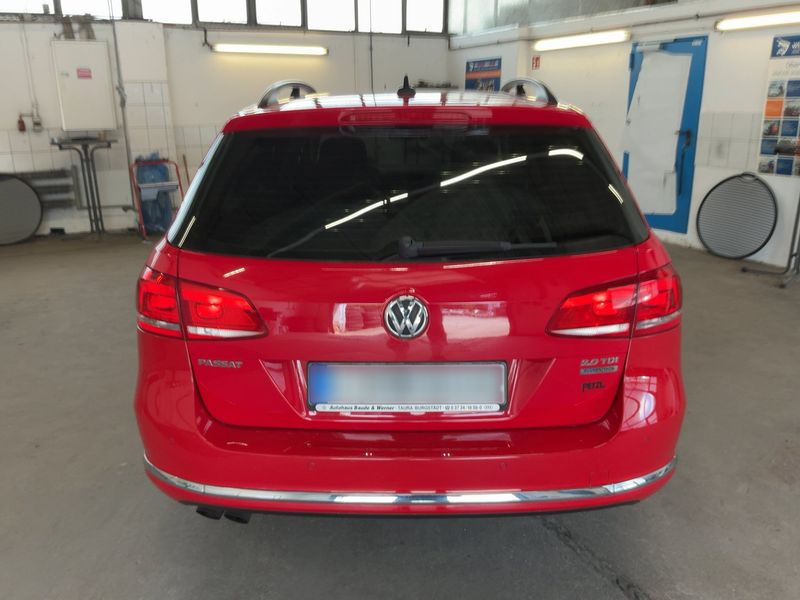Volkswagen Passat 2.0 TDI Comfortline BlueMotion Tech 2013 – снимка 7