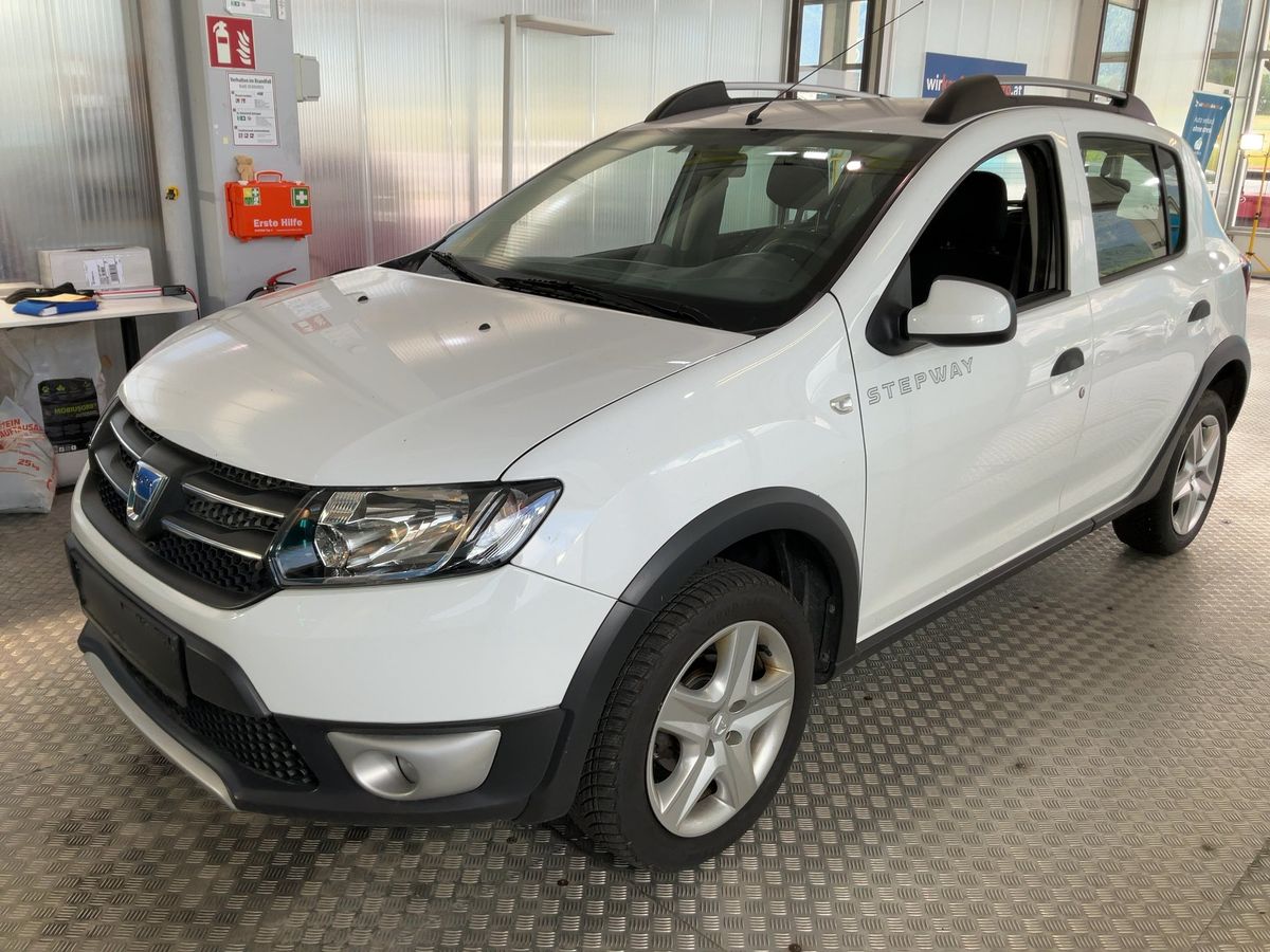 Dacia Sandero 2015
