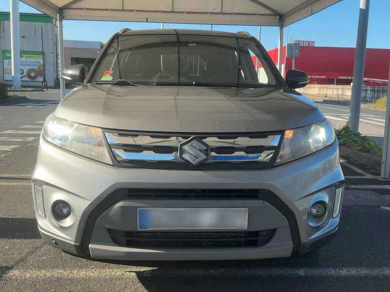 Suzuki Vitara 1.6 DDiS GLX 4x2 — zdjęcie 9