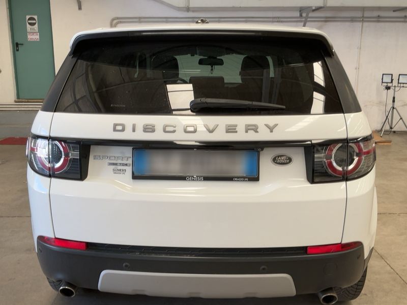 Land Rover Discovery Sport 2.2 Td4 HSE — zdjęcie 5