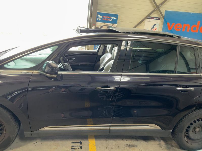 Renault Espace 1.6 dCi Energy Initiale Paris 2016 – снимка 4
