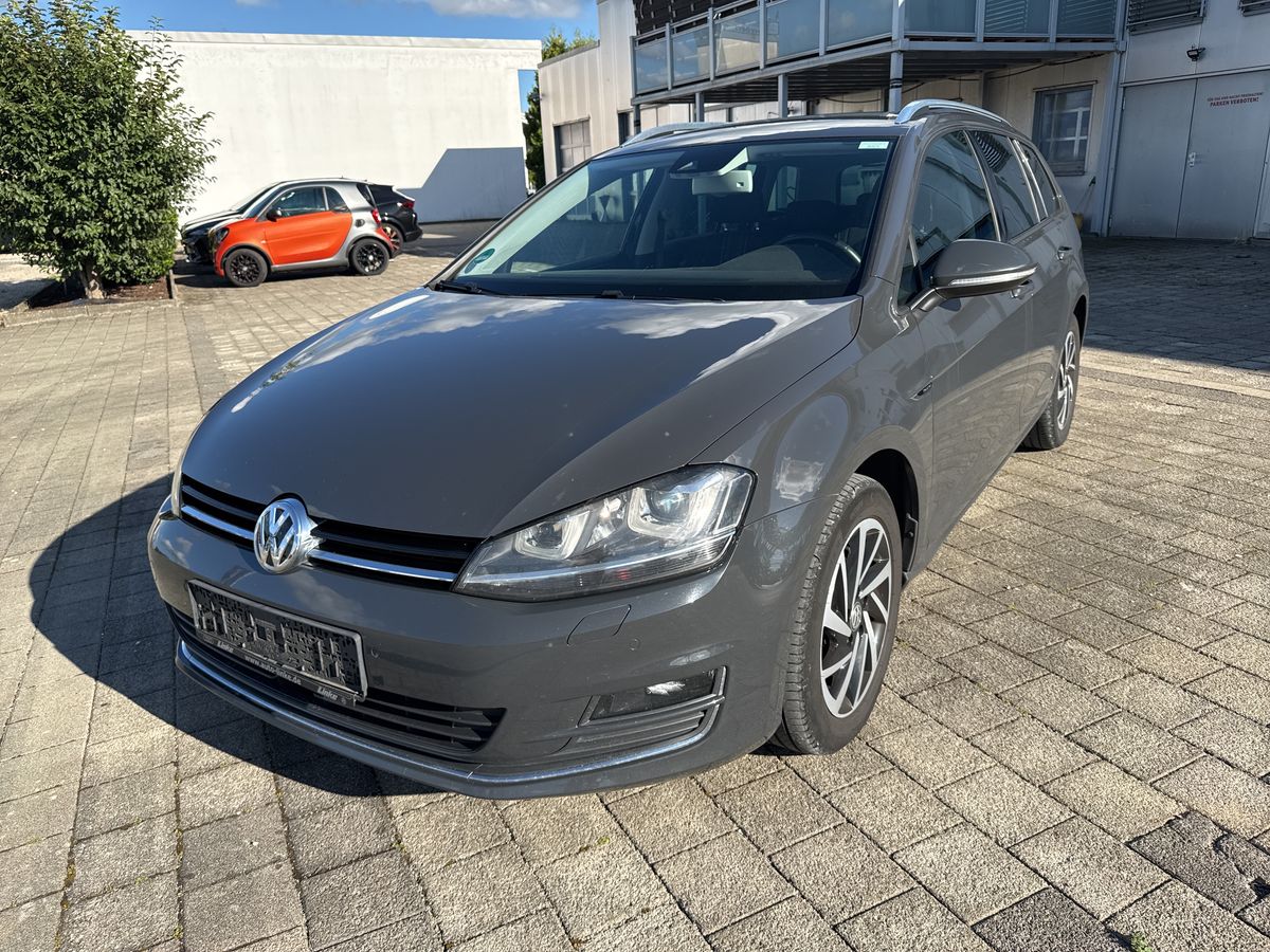 Volkswagen Golf VII 2.0 TDI Lounge BlueMotion Tech
