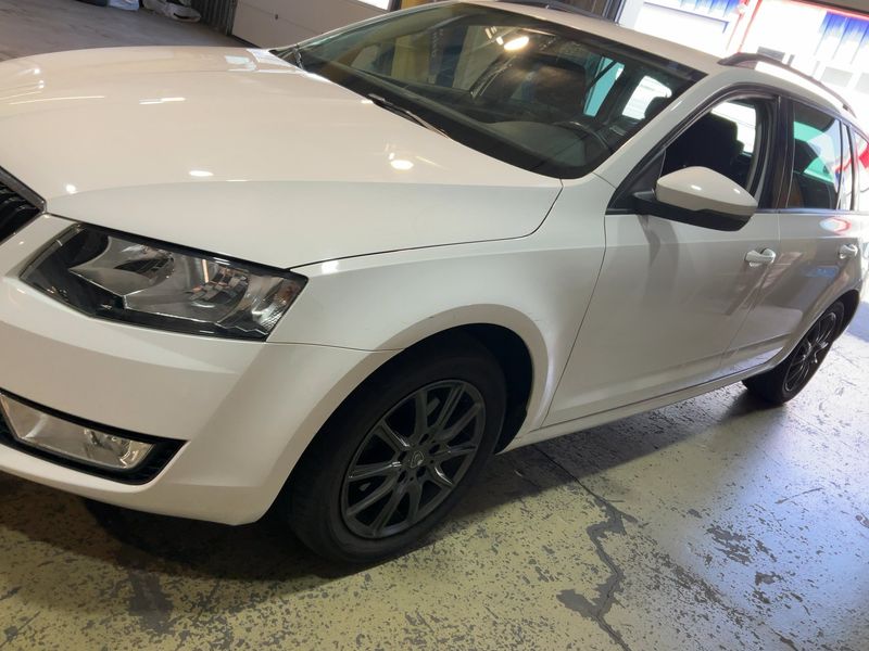 Skoda Octavia 1.4 TSI Ambition 2013 – снимка 2