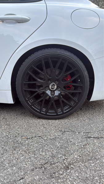 Alfa Romeo Giulia 2.0 Turbo Veloce — zdjęcie 18