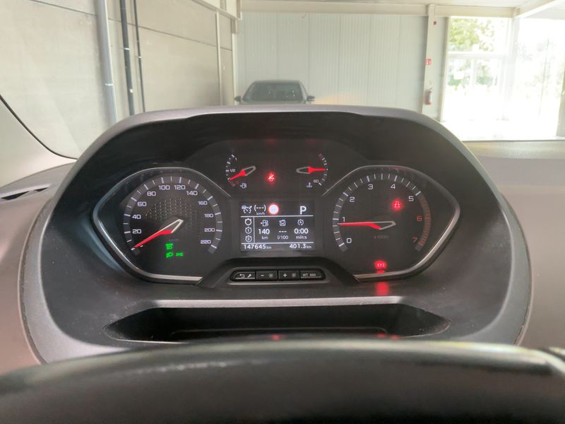 Peugeot Rifter 1.5 Blue-HDi Allure L2 — zdjęcie 13