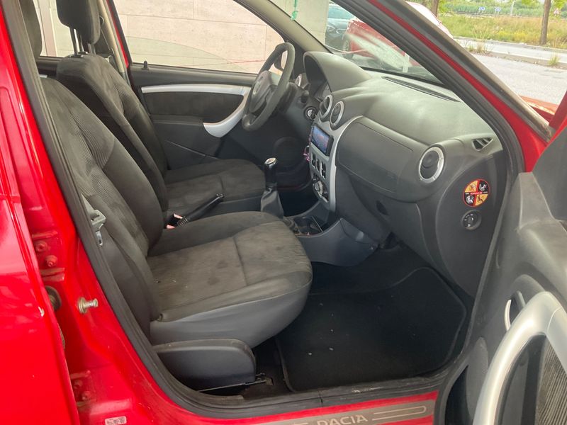 Dacia Sandero 1.2 Laureate — zdjęcie 3