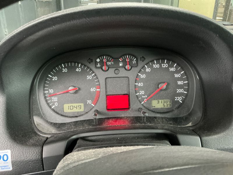 Volkswagen Golf IV 1.4 Edition — zdjęcie 4