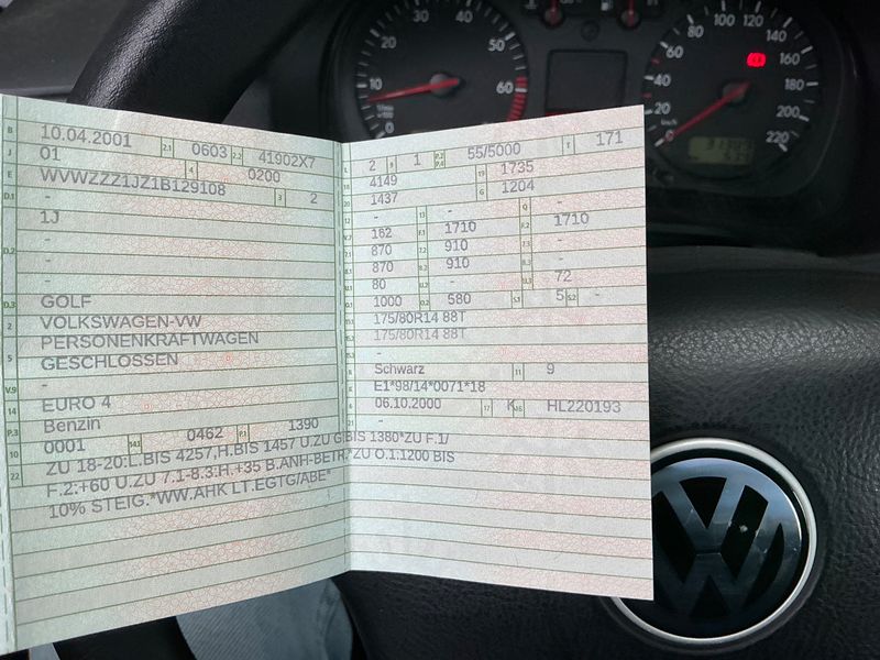 Volkswagen Golf IV 1.4 Edition — zdjęcie 5