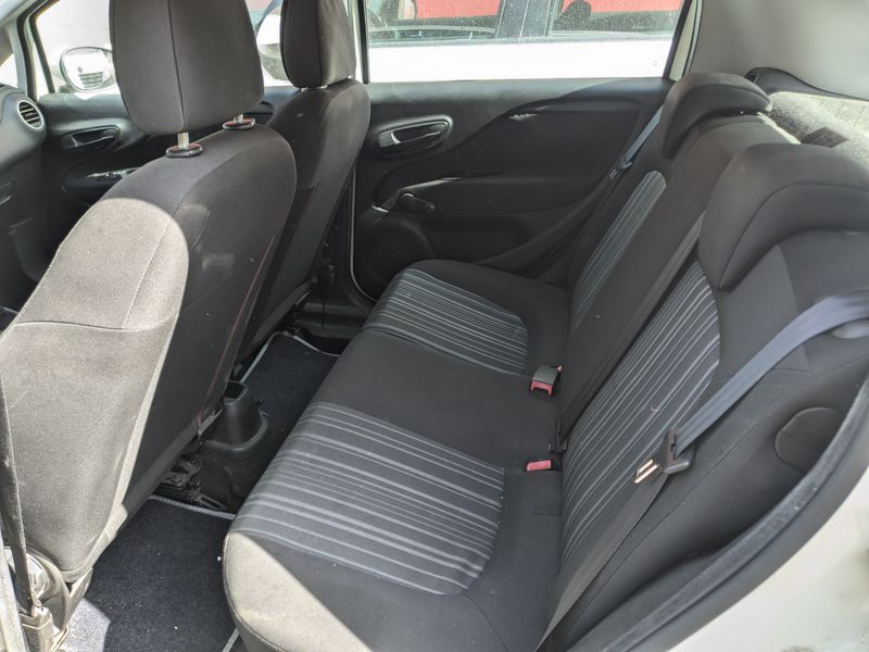 Fiat Punto Evo 1.2 MyLife — zdjęcie 13