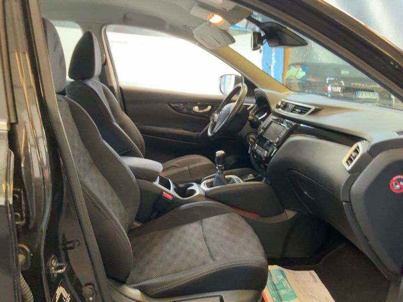 Nissan Qashqai 1.5 Turbodiesel N-Connecta 2017 – снимка 16