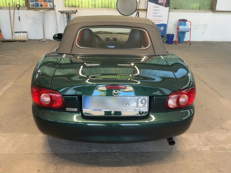 Mazda MX-5 1.6 Roadster — zdjęcie 5