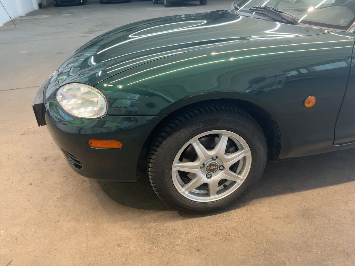 Mazda MX-5 1.6 Roadster