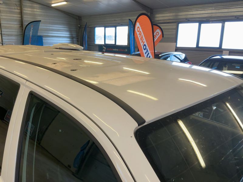 Volkswagen Amarok 3.0 V6 TDI Comfortline DoubleCab 4Motion 2017 – снимка 13