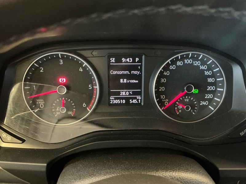 Volkswagen Amarok 3.0 V6 TDI Comfortline DoubleCab 4Motion — zdjęcie 13