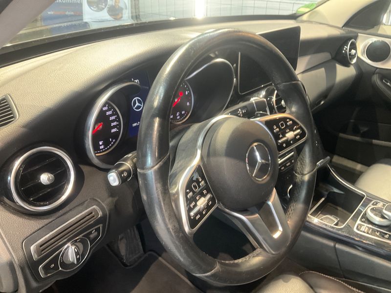 Mercedes-Benz C-Klasse C 220 d T Avantgarde 2020 – снимка 27