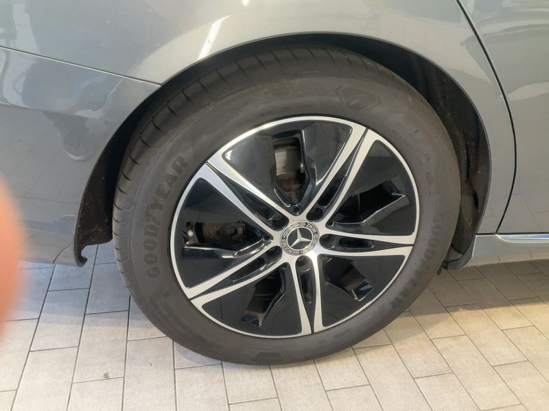 Mercedes-Benz C-Klasse C 220 d T Avantgarde 2020 – снимка 9