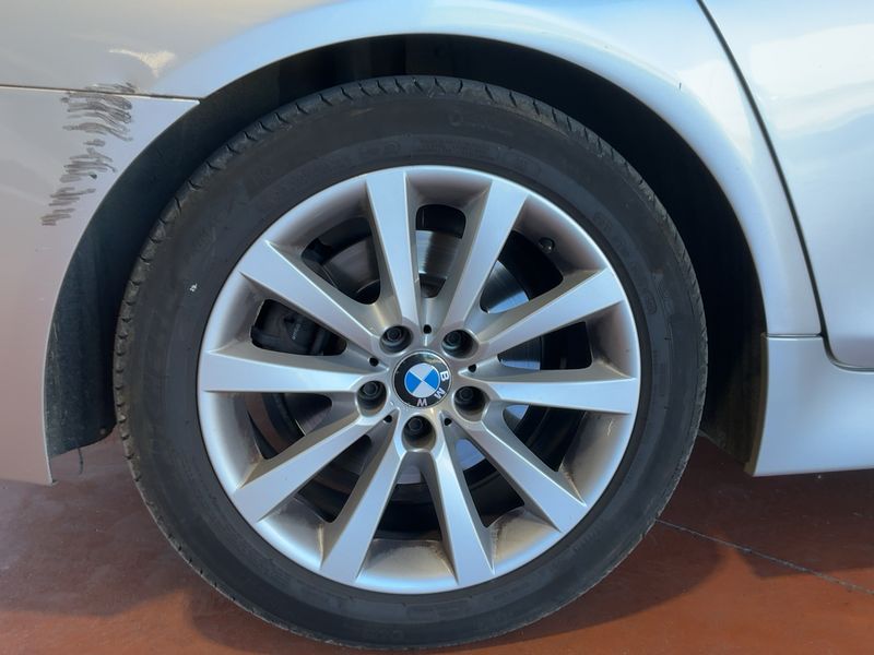 BMW 5er 530d 2011 – снимка 9