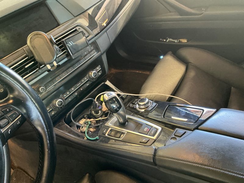 BMW 5er 530d 2011 – снимка 31