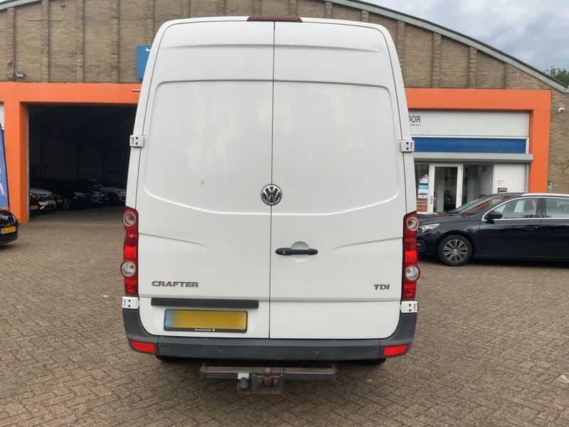Volkswagen Crafter 2.0 TDI Kasten 35 mittlerer Radstand mit Hochdach — zdjęcie 5