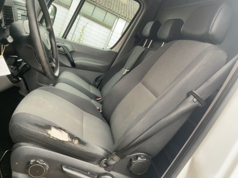 Volkswagen Crafter 2.0 TDI Kasten 35 mittlerer Radstand mit Hochdach — zdjęcie 11