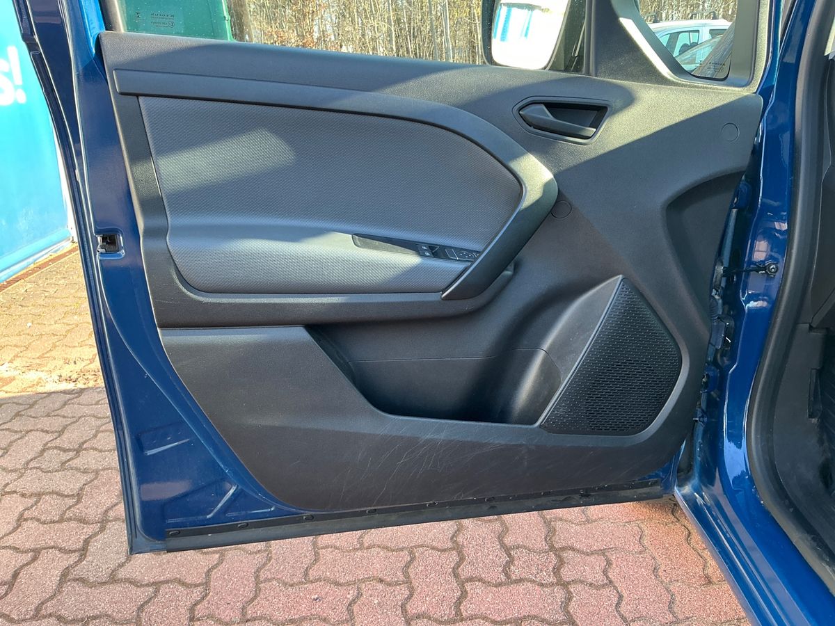 Mercedes-Benz Citan 2022 — photo 30