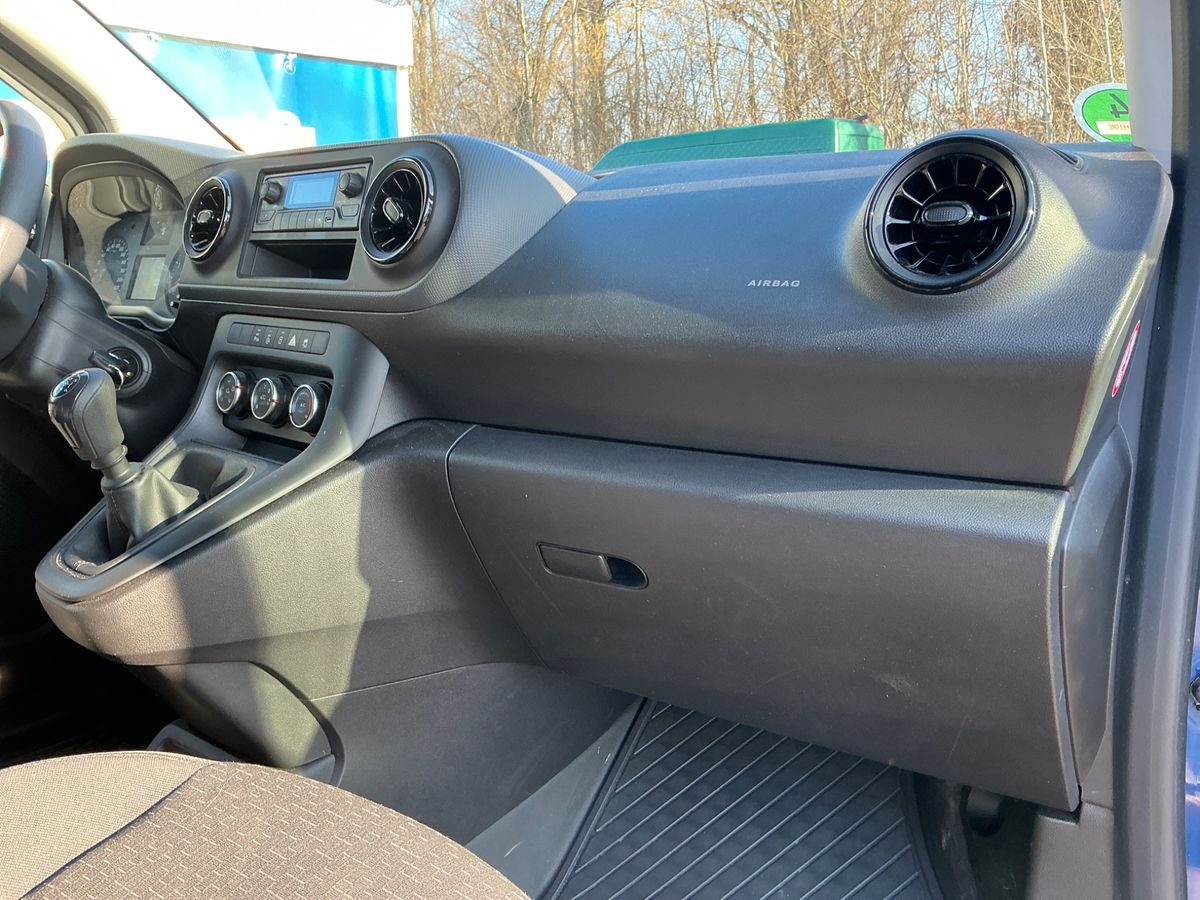 Mercedes-Benz Citan 2022 — photo 36