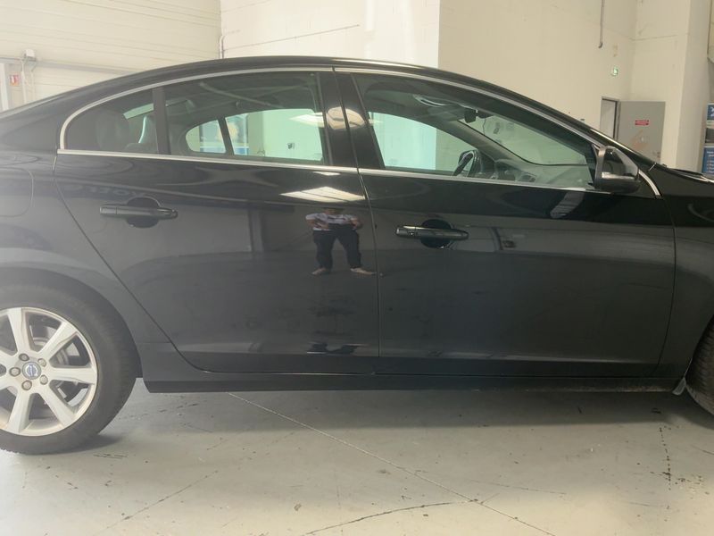 Volvo S60 2.0 D3 Momentum — zdjęcie 7