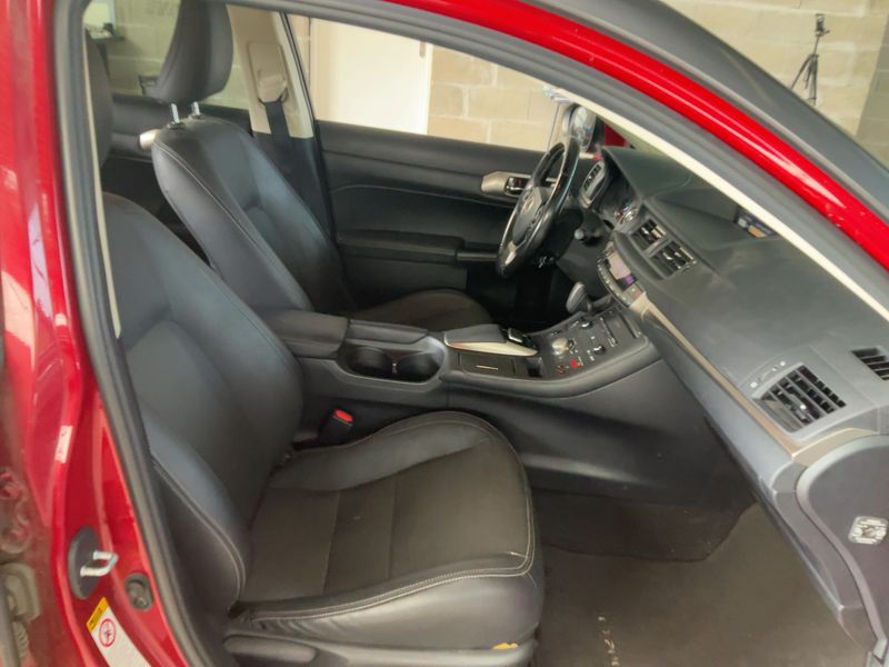Lexus CT-Serie CT 200h Seduction — zdjęcie 11