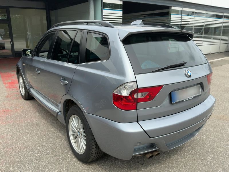 BMW X3 3.0i — zdjęcie 3