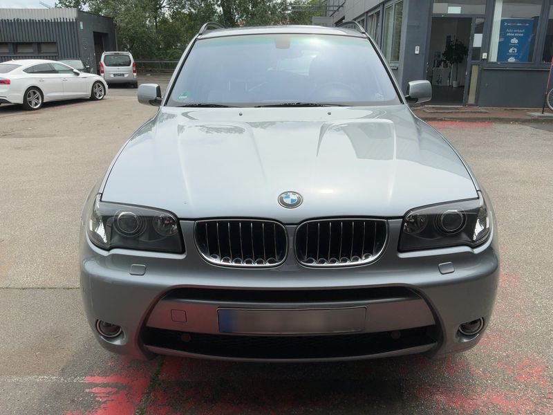 BMW X3 3.0i — zdjęcie 9