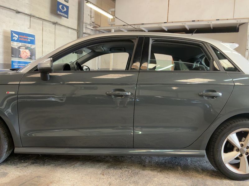Audi A1 Sportback 1.4 TDI Ambiente — zdjęcie 4