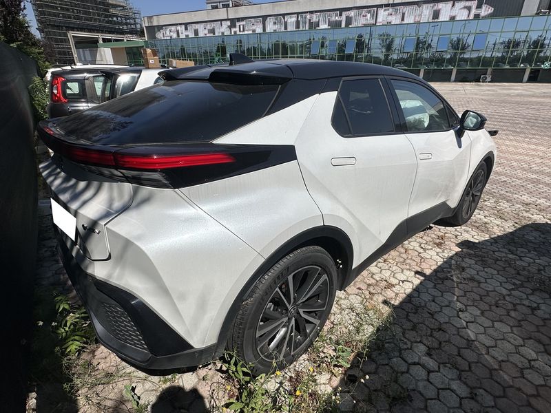 Toyota C-HR 1.8 Hybrid Lounge — zdjęcie 5