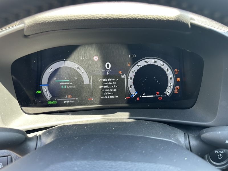 Toyota C-HR 1.8 Hybrid Lounge — zdjęcie 11