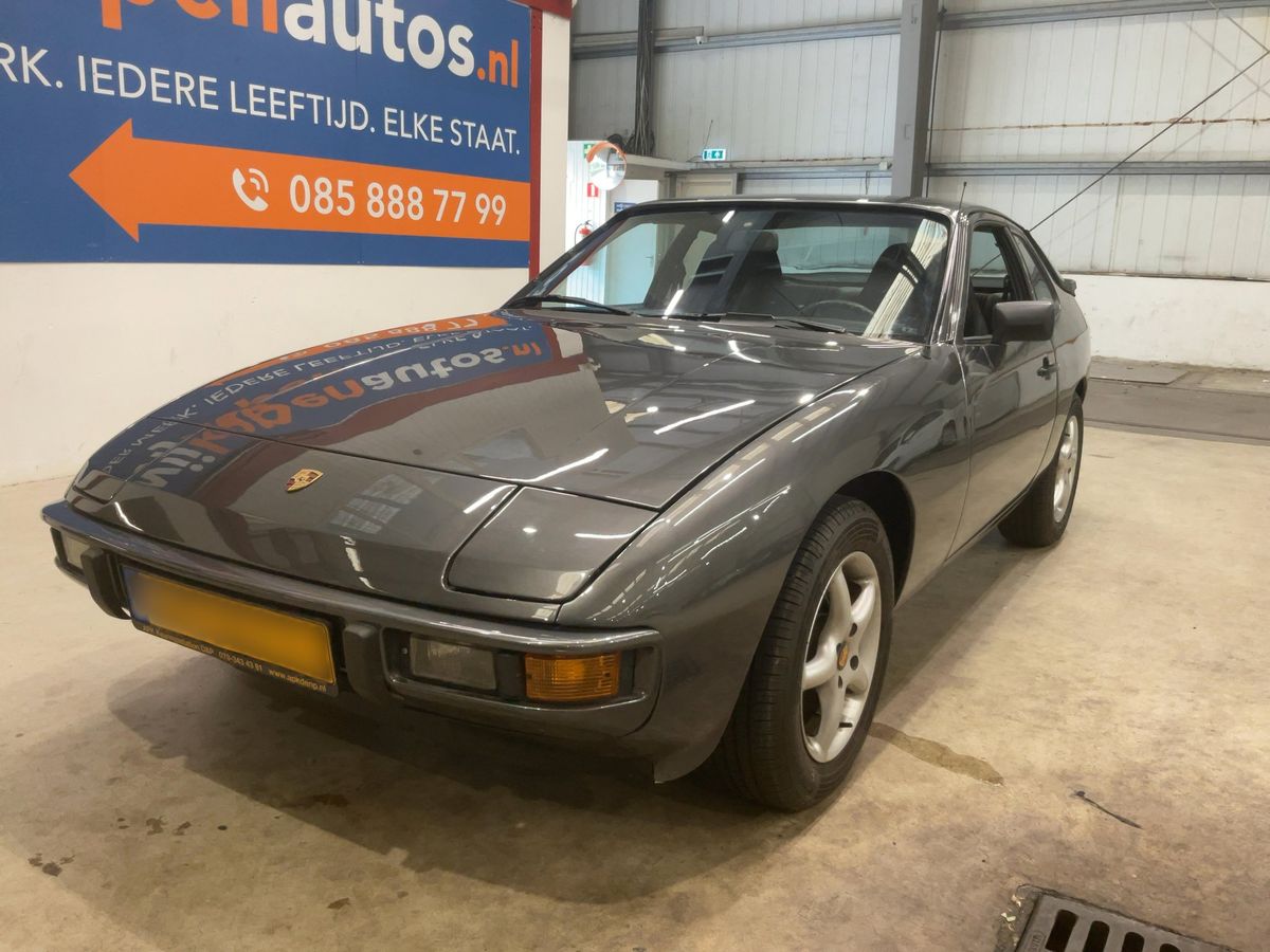 Porsche 924 1979