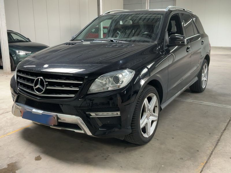 Mercedes-Benz M-Klasse