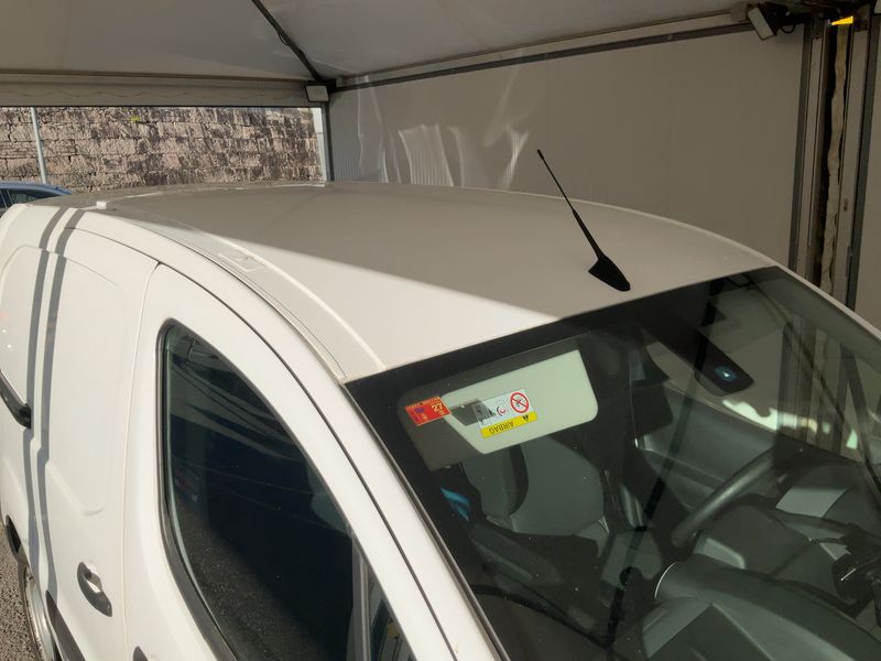 Peugeot Partner 1.6 Blue-HDi L2 Komfort Plus 2018 – снимка 13