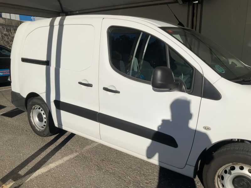 Peugeot Partner 1.6 Blue-HDi L2 Komfort Plus 2018 – снимка 10