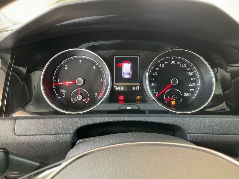 Volkswagen Golf VII 2.0 TDI Highline BlueMotion Tech — zdjęcie 13