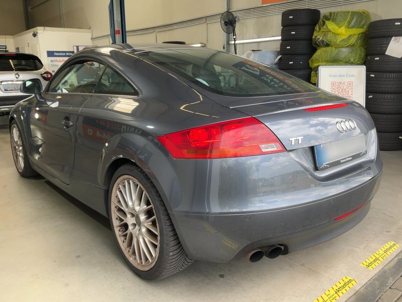 Audi TT 2.0 TFSI Coupe — zdjęcie 3