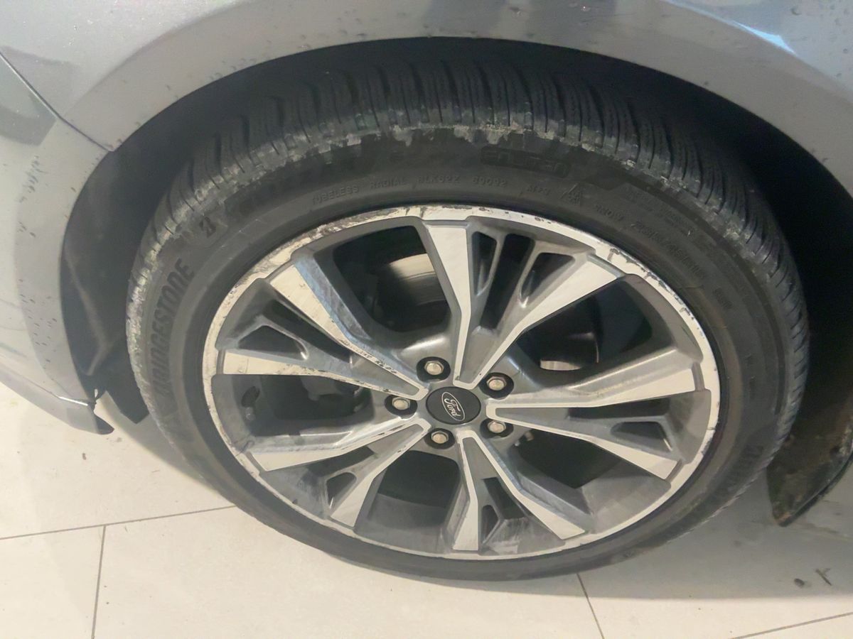 Ford Mondeo 2019 — photo 4