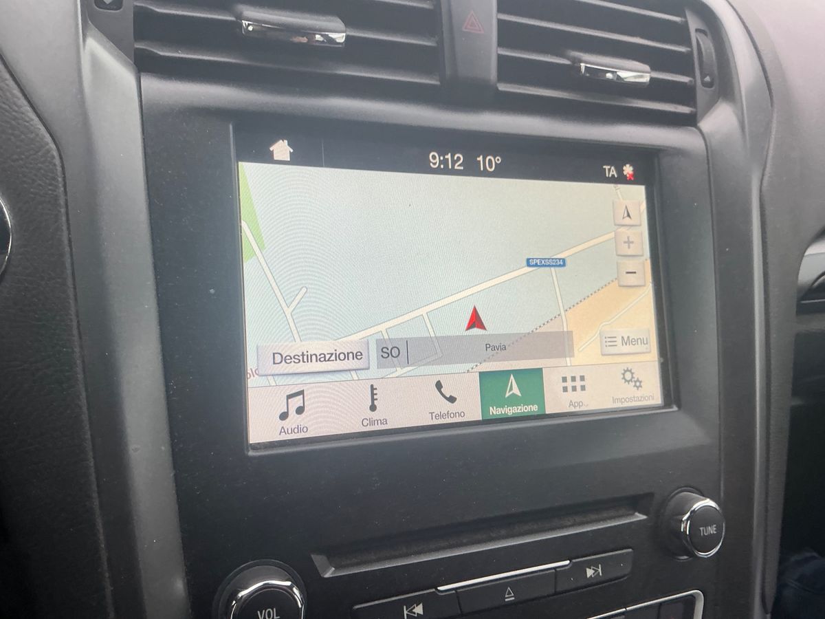 Ford Mondeo 2019 — photo 35