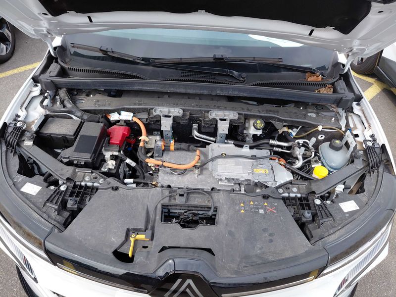 Renault Megane E-Tech electric drive 96 kW Equilibre — zdjęcie 8