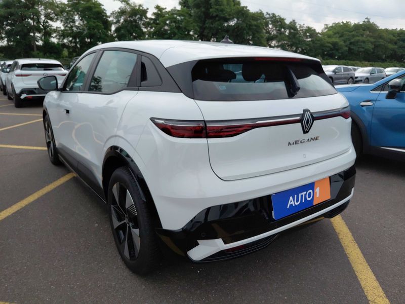 Renault Megane E-Tech electric drive 96 kW Equilibre — zdjęcie 3