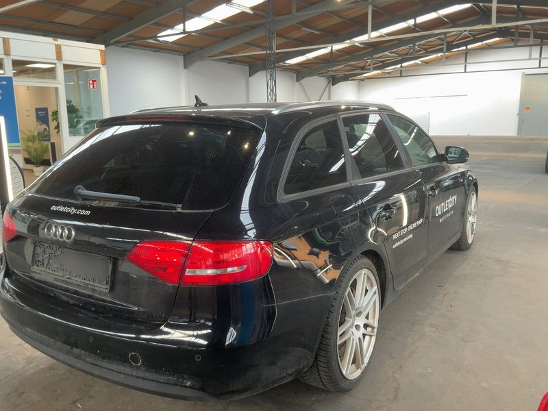 Audi A4 2.0 TDI S line Sportpaket plus 2012 – снимка 8